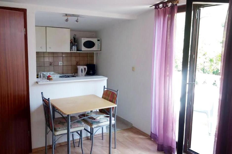 Apartments And Rooms By The Sea Dramalj, Crikvenica - 5519 エクステリア 写真